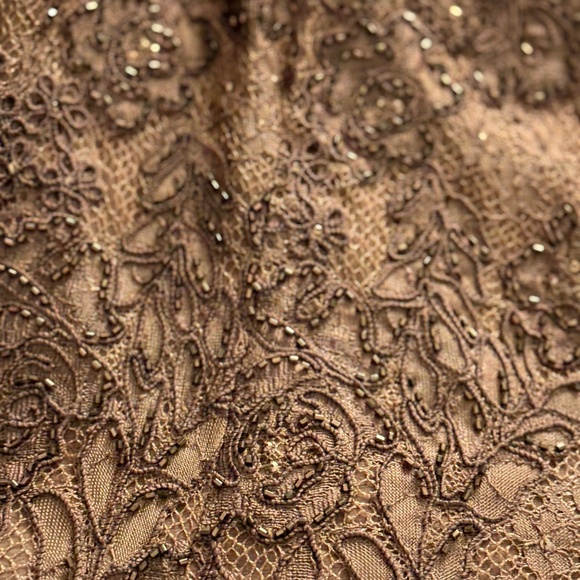 Dressy Evening Jacket, brocade, beads, ruffel edging Size 6 - Picture 5 of 5